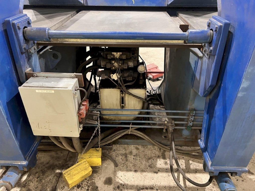 Used Jorns Maxi-Line-150-SM-CNC400A-6.4 Folding Machine For Sale