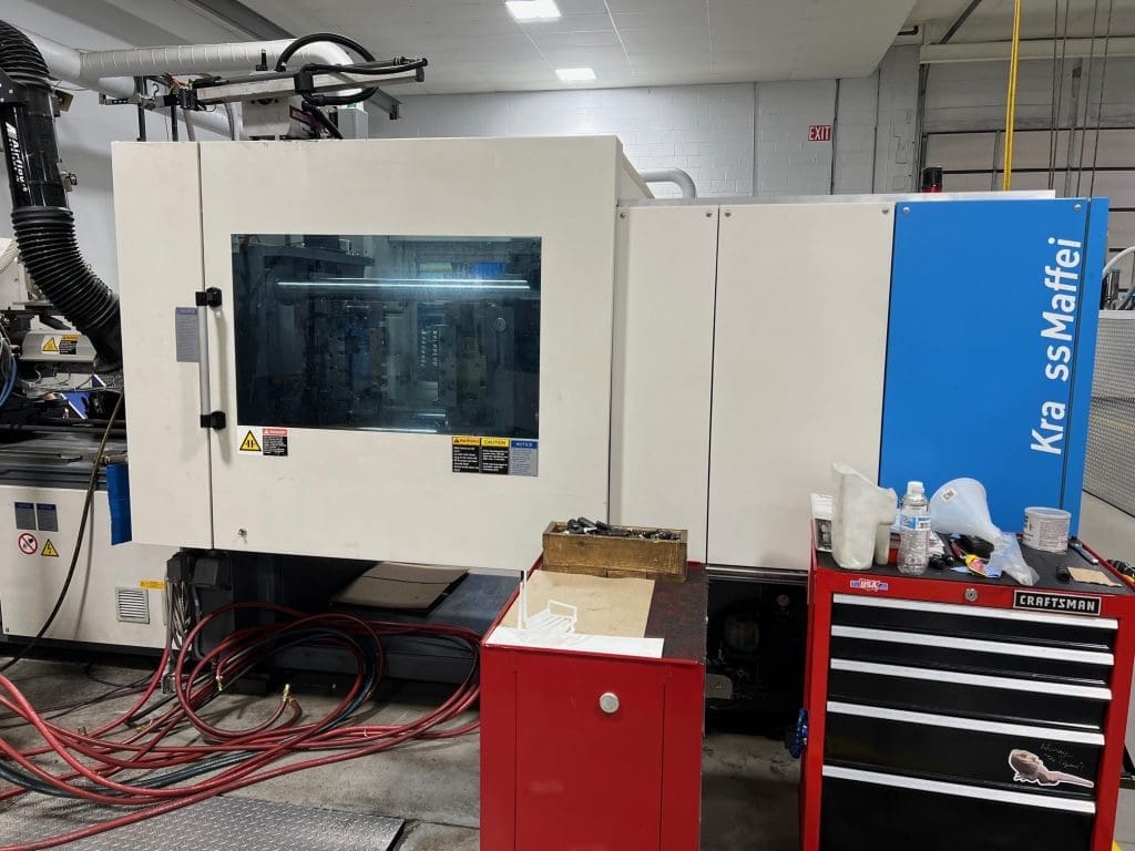Used Krauss Maffei AX 180-750 Injection Molding Machine For Sale