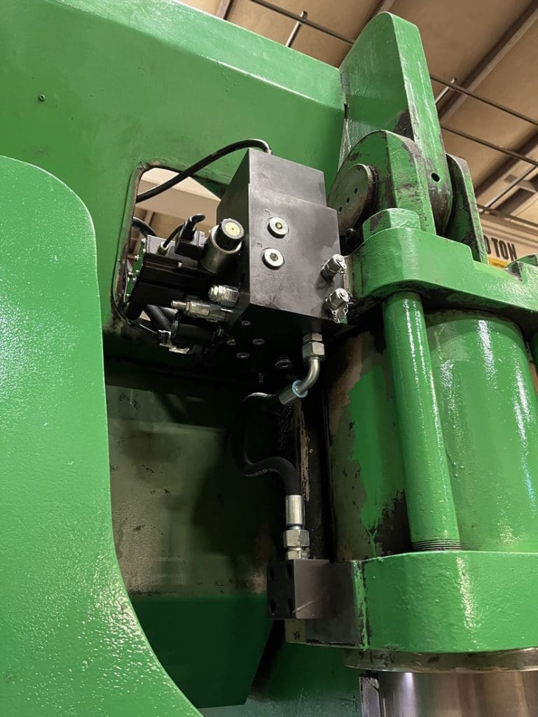 Used Cincinnati 230FMII-10 Press Brake For Sale