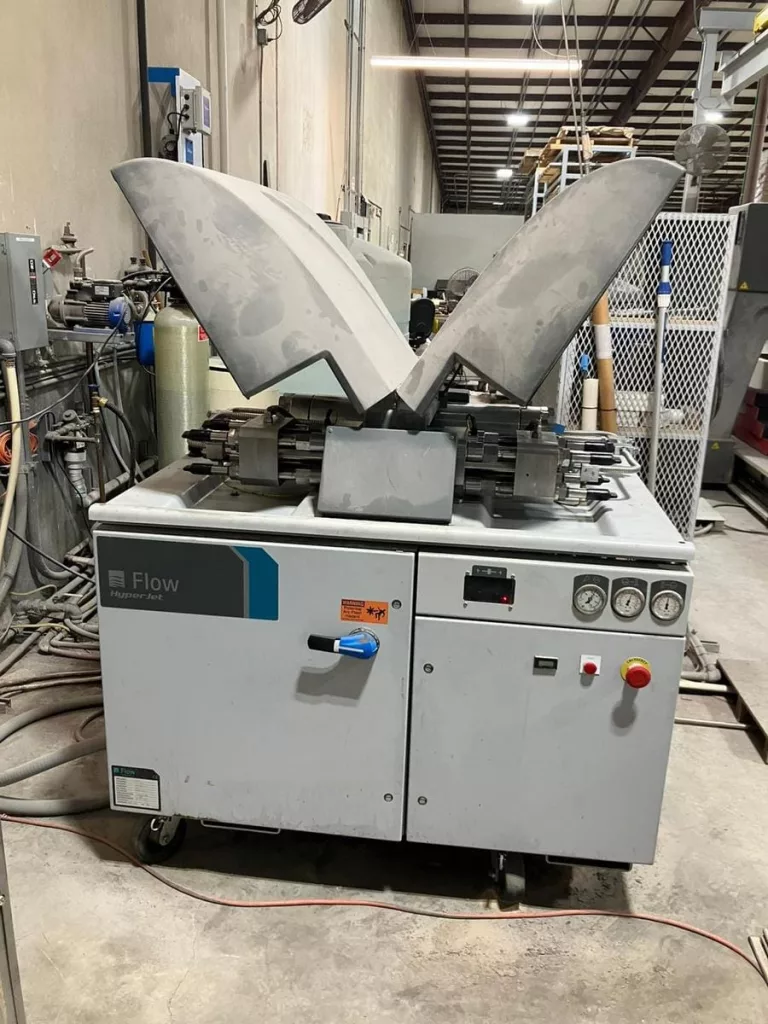 Used Flow Mach 4 3030c XD CNC Waterjet For Sale