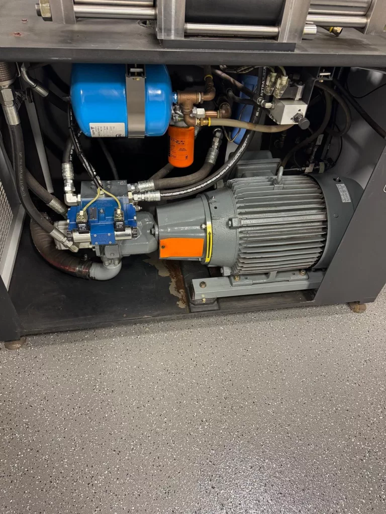 2017 Hypertherm Hyprecision 30 Waterjet, photo 9 of 13