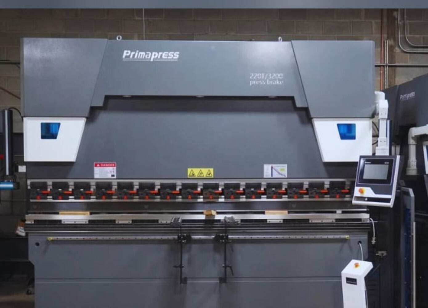 2024 PrimaPress 220t/3200
