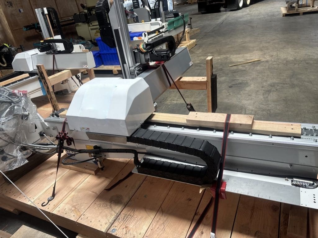 Yushin YCII-150S-15-95 Plastic Robot For Sale