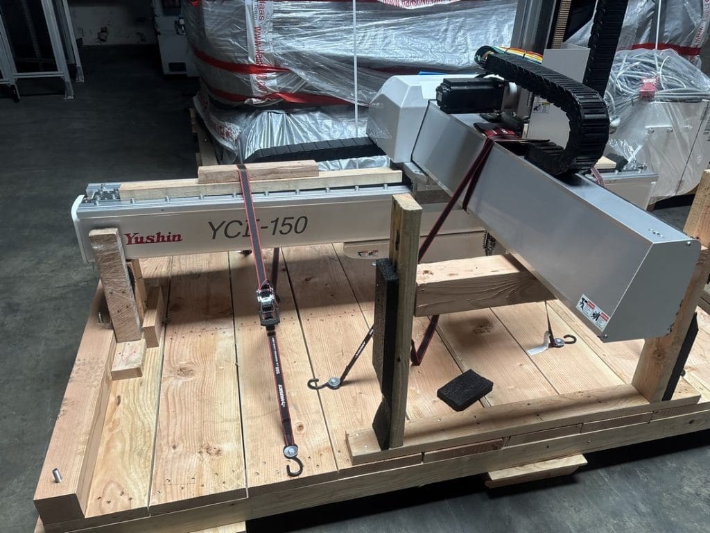 Yushin YCII-150S-15-95 Plastic Robot For Sale