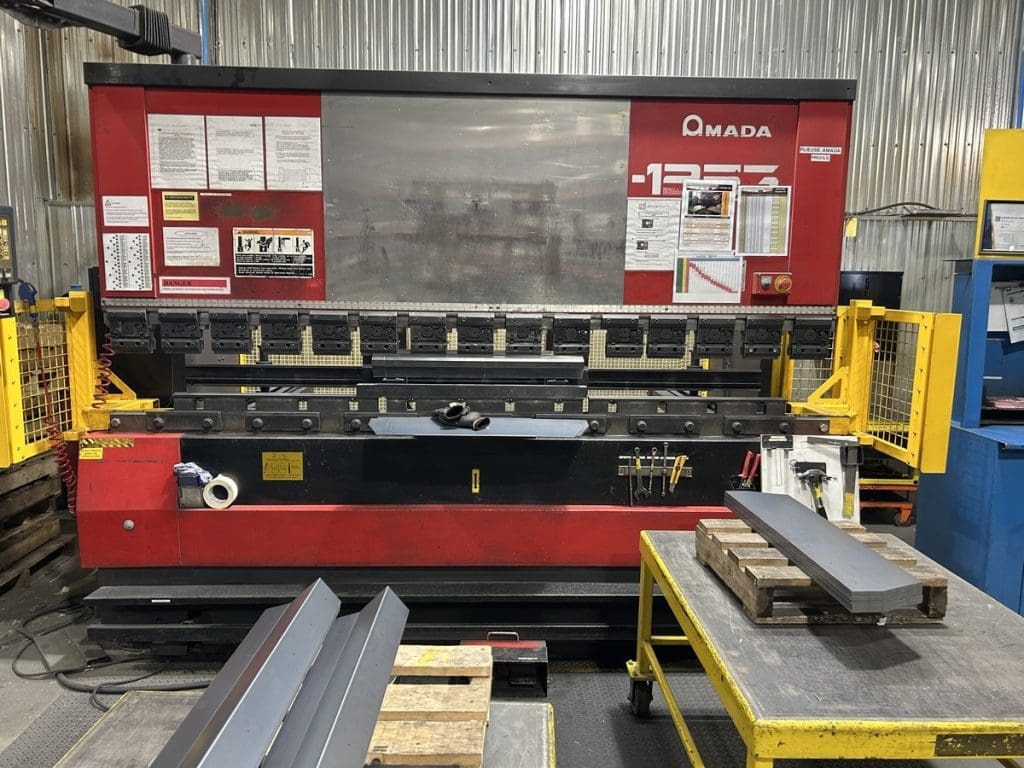 1997 Amada FBD 1253FS