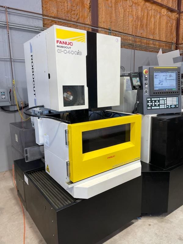 2016 Fanuc Robocut a-C400iB