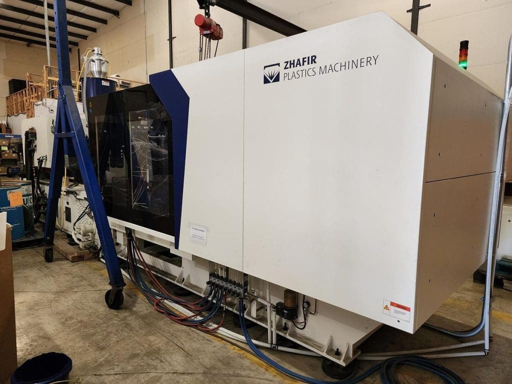 Used Haitian ZEIII 4500/3350 Injection Molding Machine for Sale