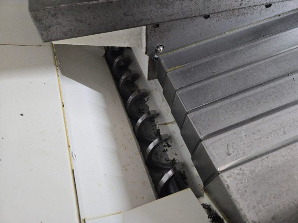 Used Okuma Genos M560V CNC Vertical Machining Center For Sale
