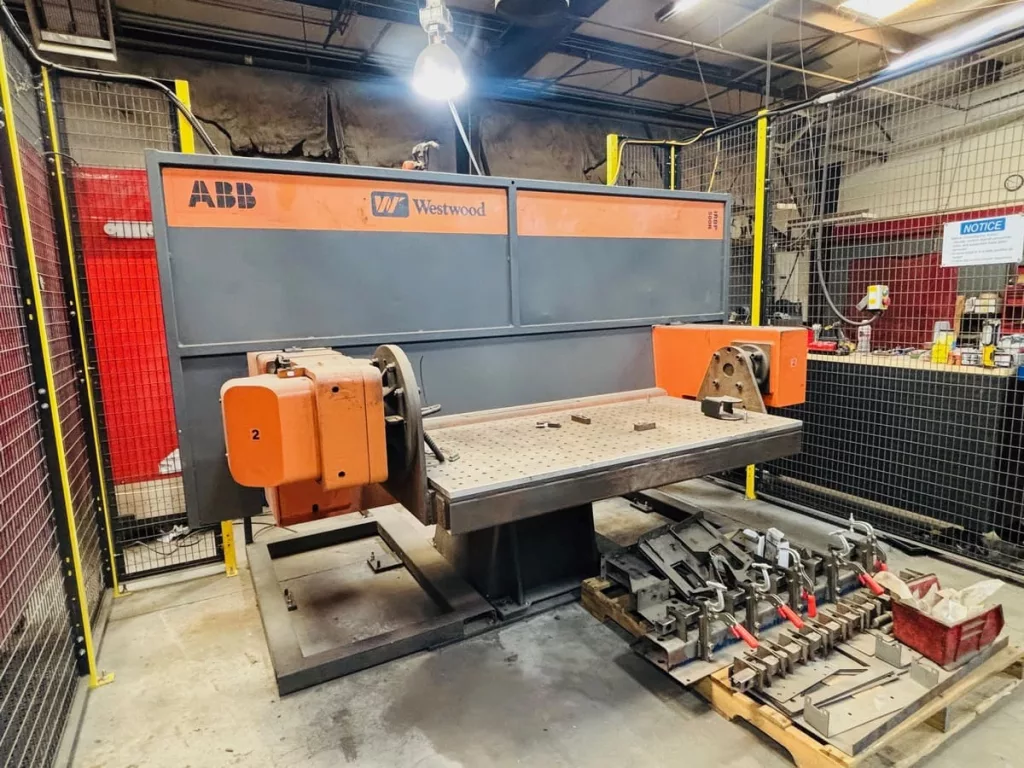 2004 ABB IRB 1400 Robotic Welding, photo 3 of 10