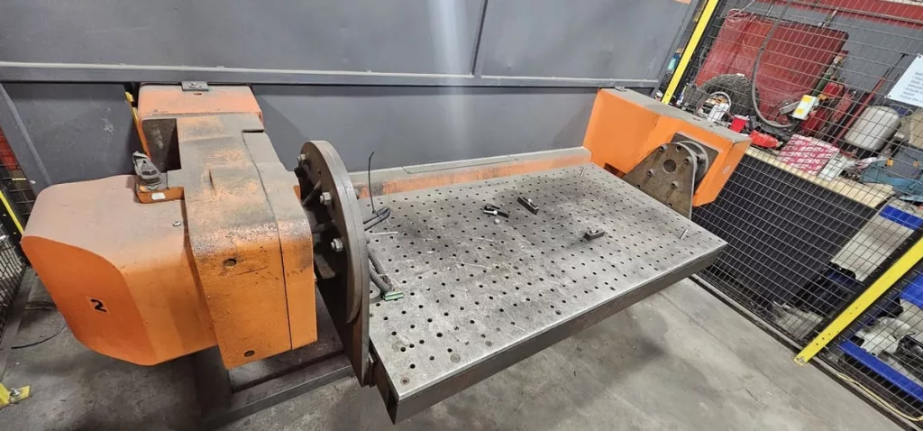 2004 ABB IRB 1400 Robotic Welding, photo 4 of 10