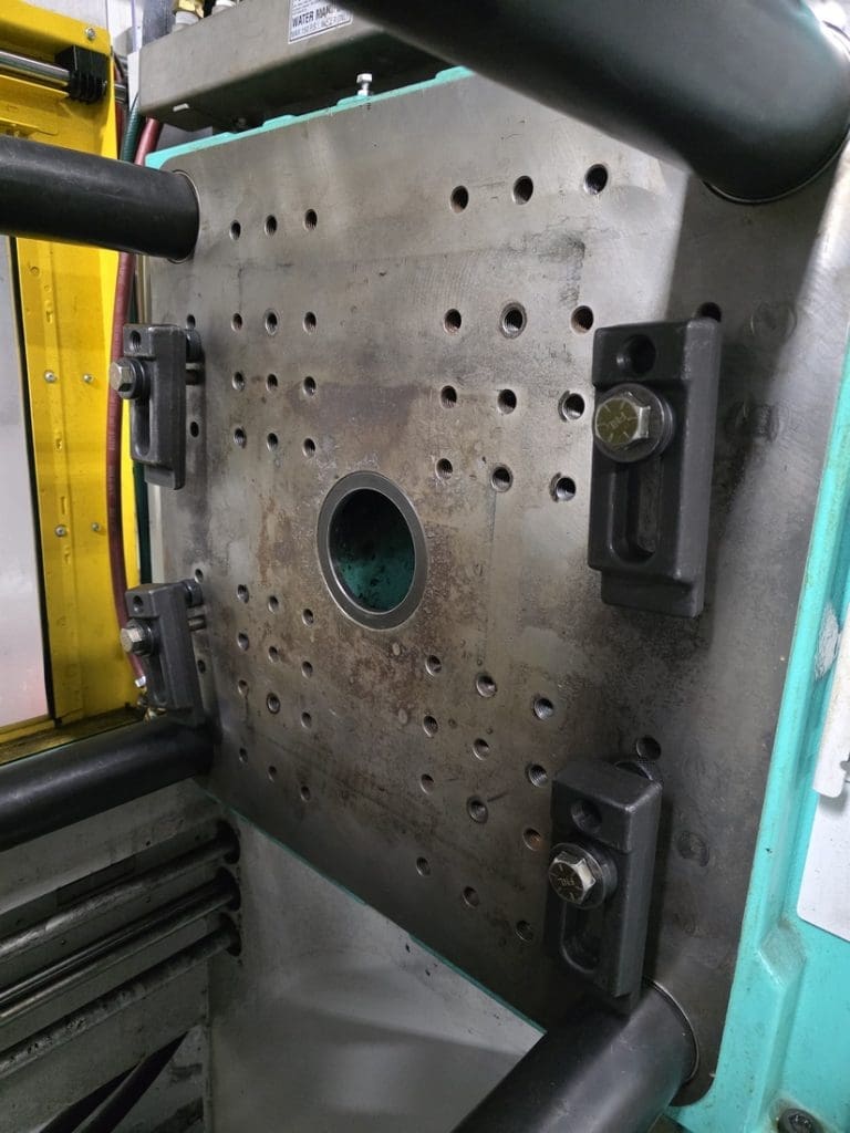 Used Arburg Allrounder 470C GE Injection Molding Machine For Sale