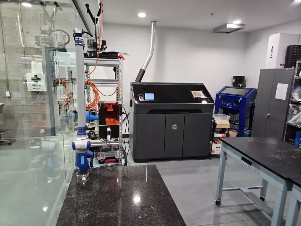 2021 HP Jet Fusion 580 3D Printer, photo 10 of 18