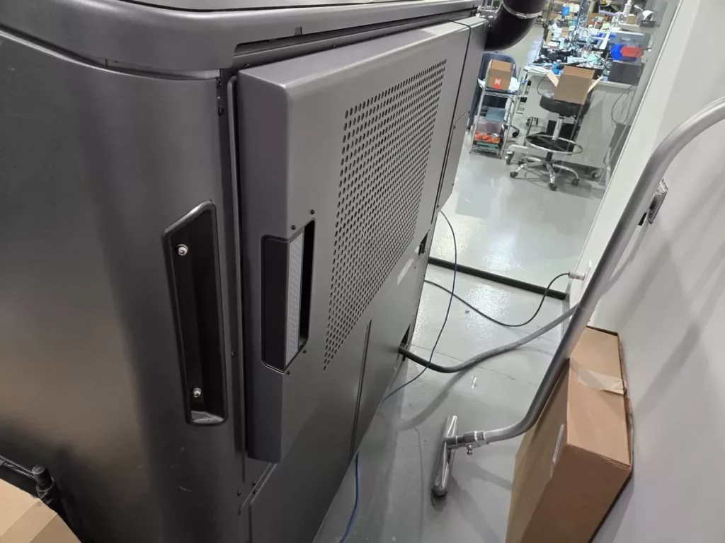 2021 HP Jet Fusion 580 3D Printer, photo 15 of 18