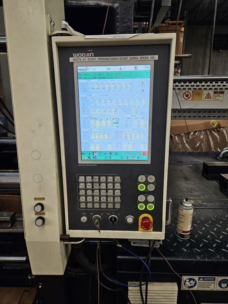 Used Woojin TH500S Injection Molding Machine for Sale