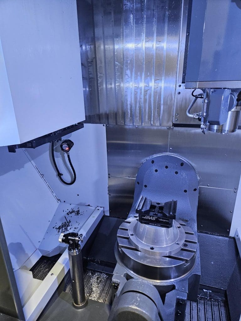 Used Haas UMC-500 CNC Vertical Machining Center For Sale