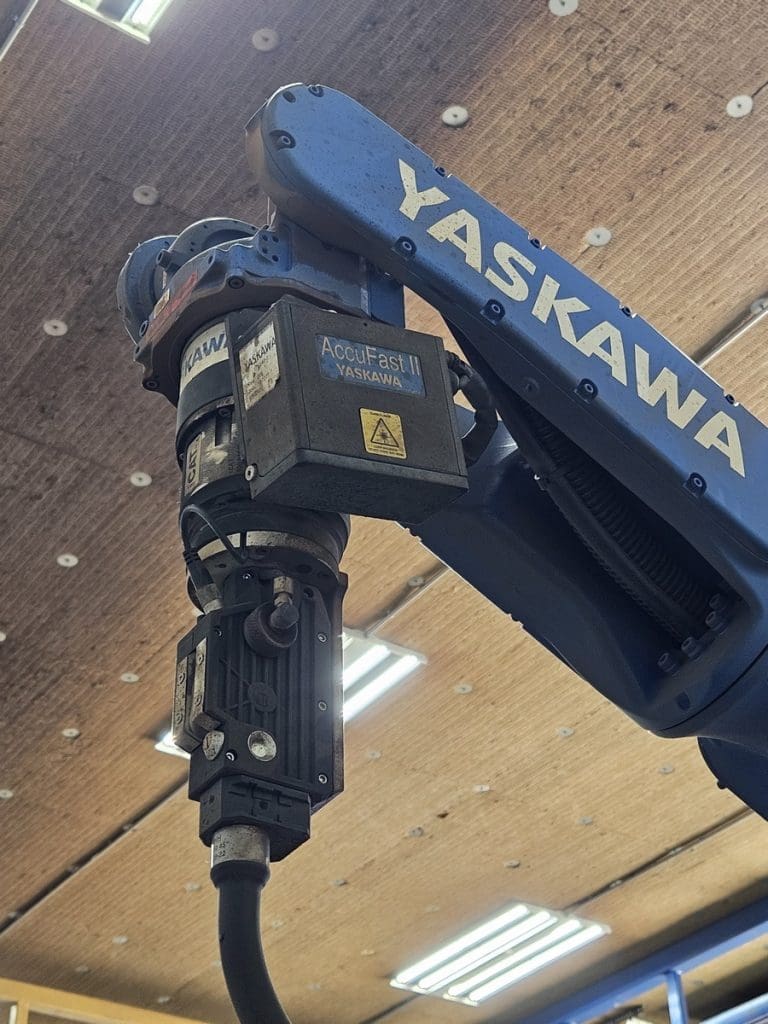 Used Yaskawa AW2000 Robotic Weld Cell For Sale