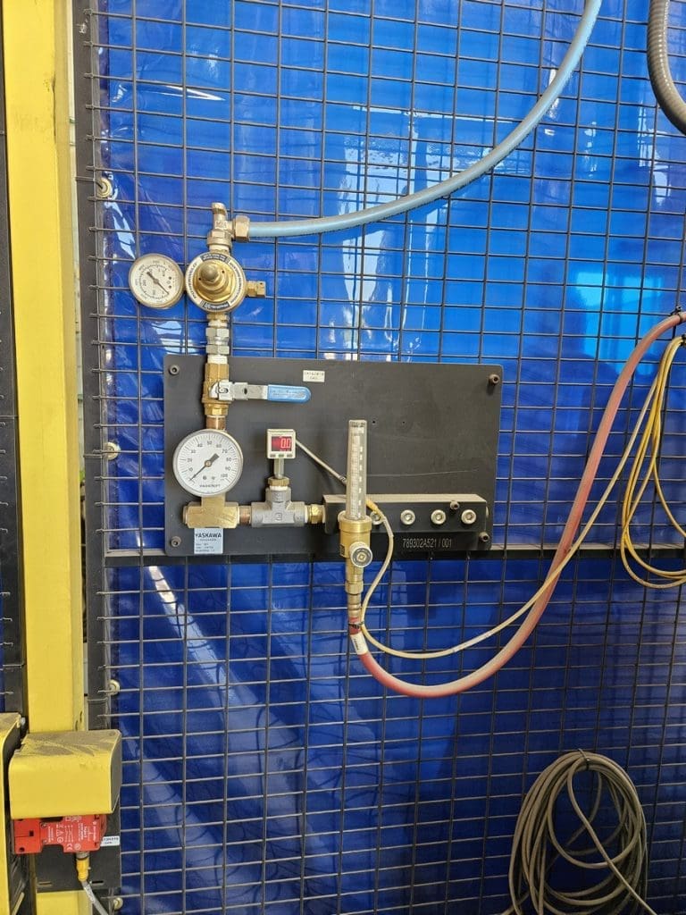 Used Yaskawa AW2000 Robotic Weld Cell For Sale
