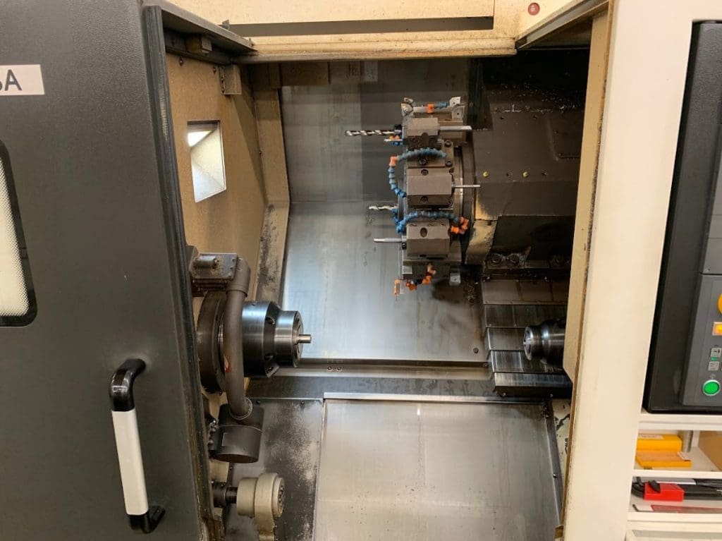 Used Hyundai Wia L230 LMSA CNC Lathe For Sale