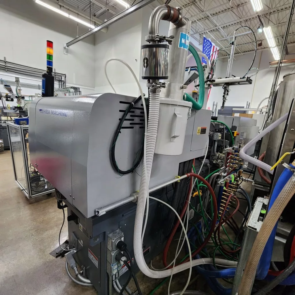 Used Toshiba EC85SXV50-2 Injection Molding Machine For Sale