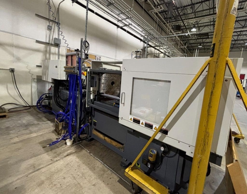 Used Toshiba Shibaura EC110SXIIIV70-U34 Injection Molding Machine For Sale