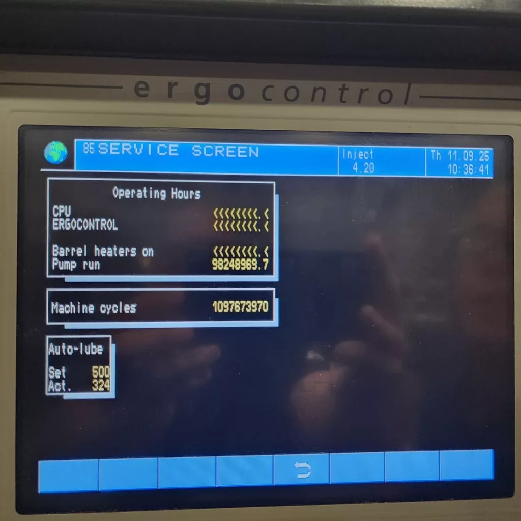 Used Demag Caliber 500/4300 Injection Molding Machine For Sale