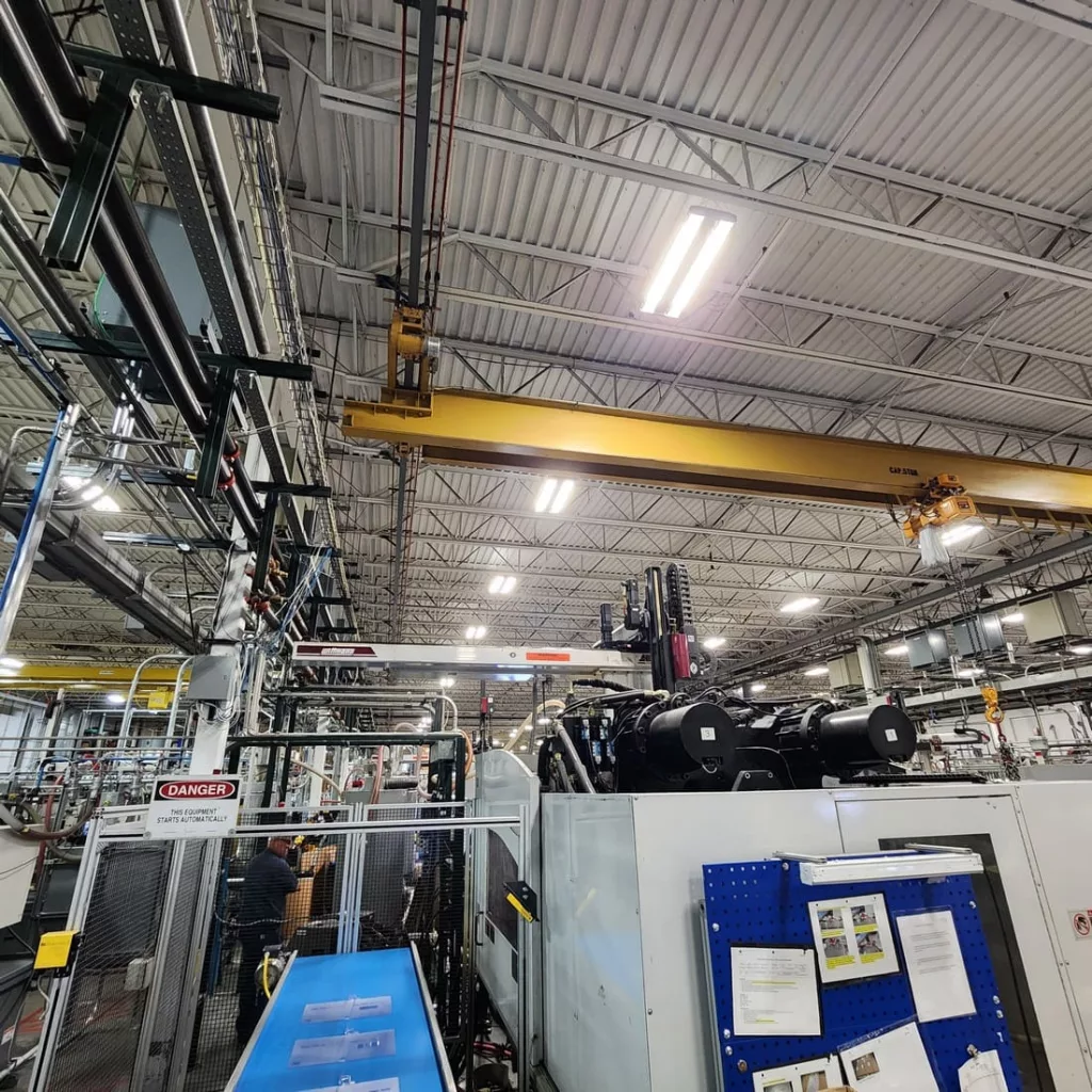 Used Demag Caliber 500/4300 Injection Molding Machine For Sale