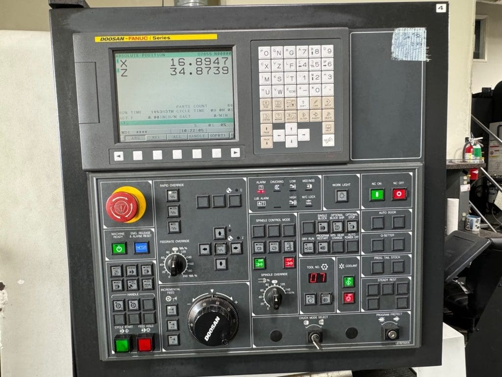 Used Doosan Lynx 300 CNC Lathe For Sale