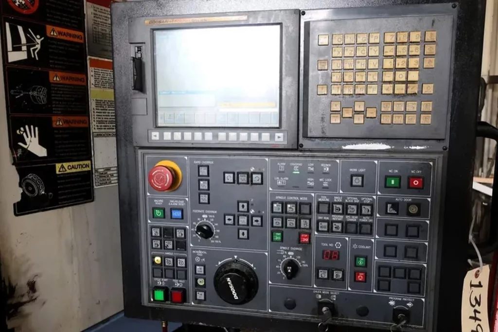 2012 Doosan Puma V400M CNC Vertical Turret Lathe, photo 7 of 12