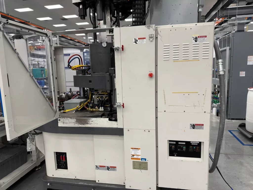 Used Toyo ET-90VR2 Injection Molding Machine for Sale