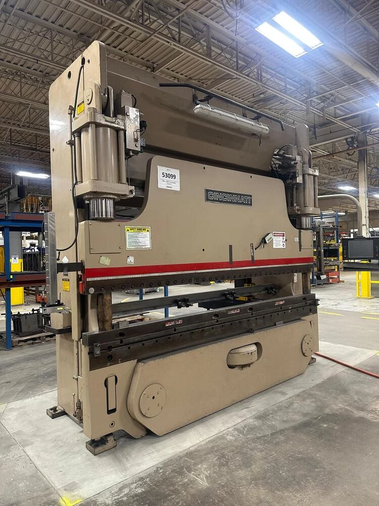 1995 Cincinnati 230AF12 1995 Cincinnati 230AF12