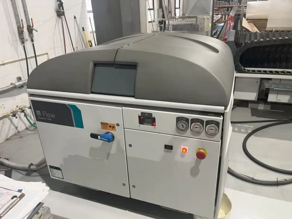 Used Flow Mach 500 4020 XD CNC Waterjet For Sale