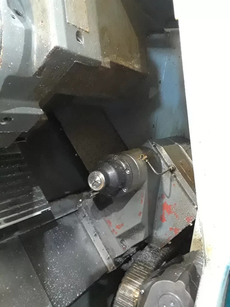 2005 Hyundai Kia SKT-21LMS CNC Lathe, photo 5 of 11