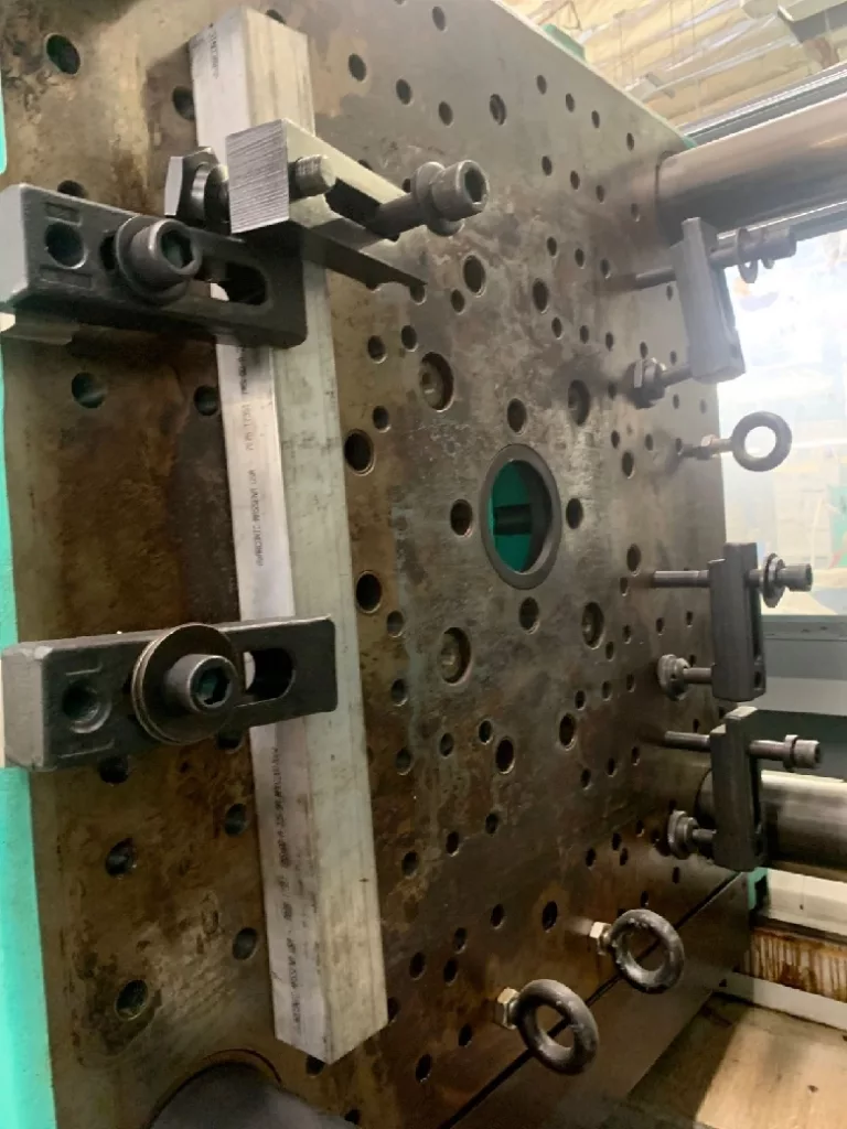 Used Arburg 630S-2500-800 Injection Molding Machine For Sale