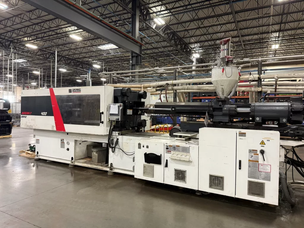 Used Cincinnati Milacron MTS-400 Injection Molding Machine For Sale