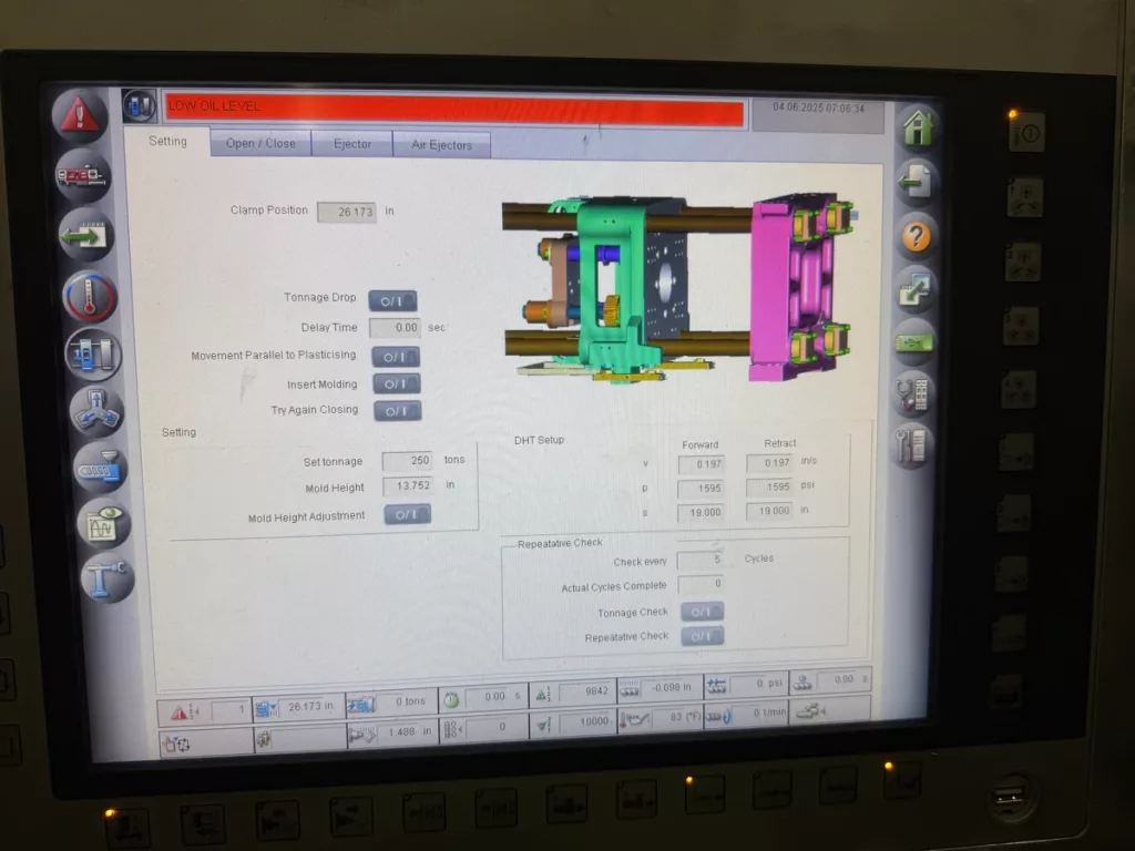 Used Cincinnati Milacron MTS-400 Injection Molding Machine For Sale