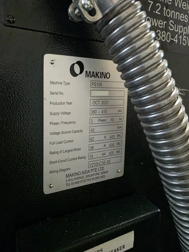 Used Makino PS105 CNC Vertical Machining Center For Sale