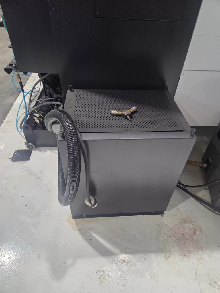 Used Okuma Genos M560V CNC Vertical Machining Center For Sale