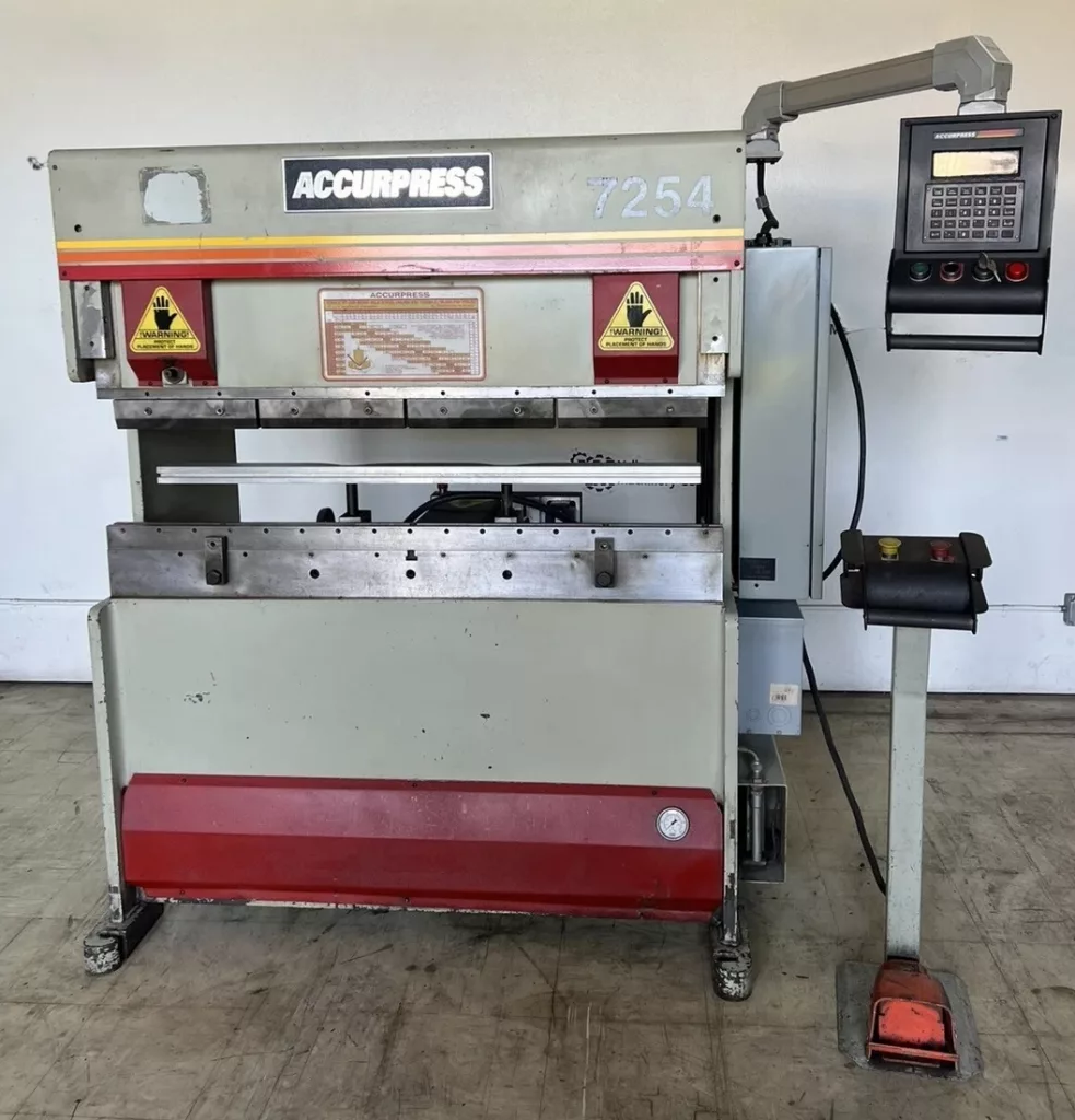 1998 Accurpress 7254