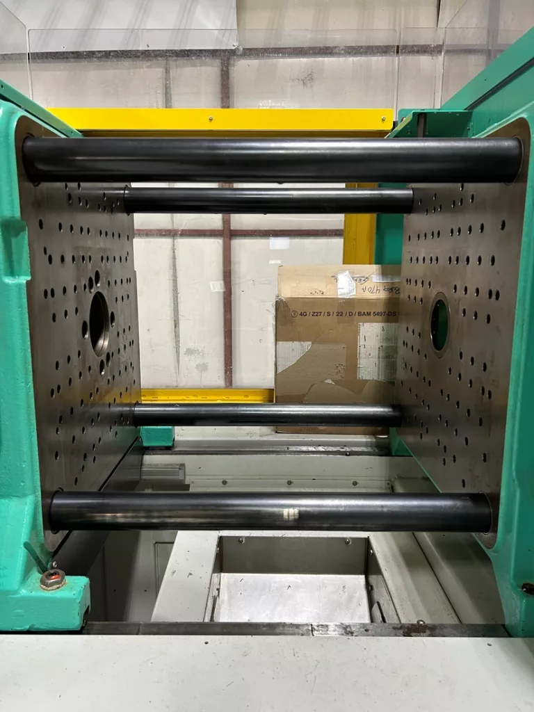 Used Arburg 470A 1000-170 Injection Molding Machine For Sale