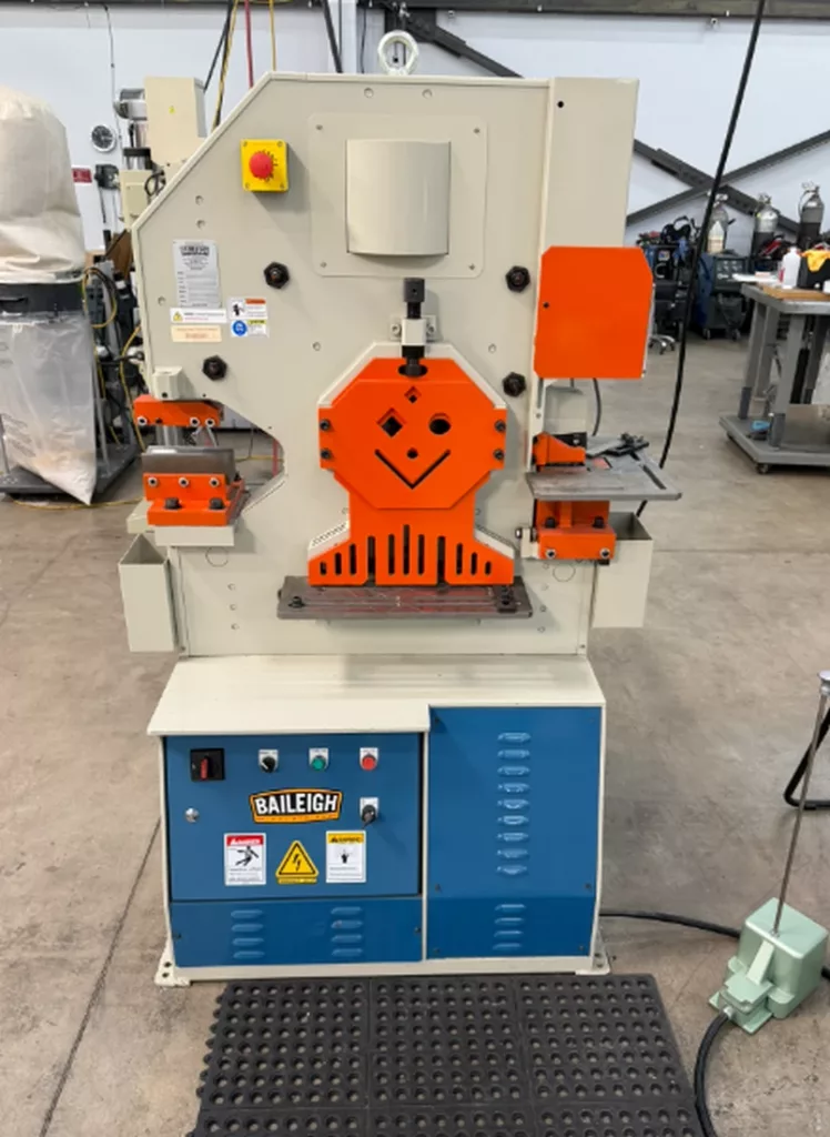 2018 Baileigh SW-621 Ironworker, photo 1 of 3