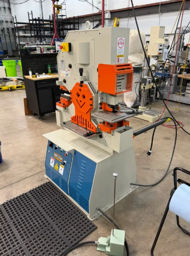 2018 Baileigh SW-621 Ironworker, photo 2 of 3
