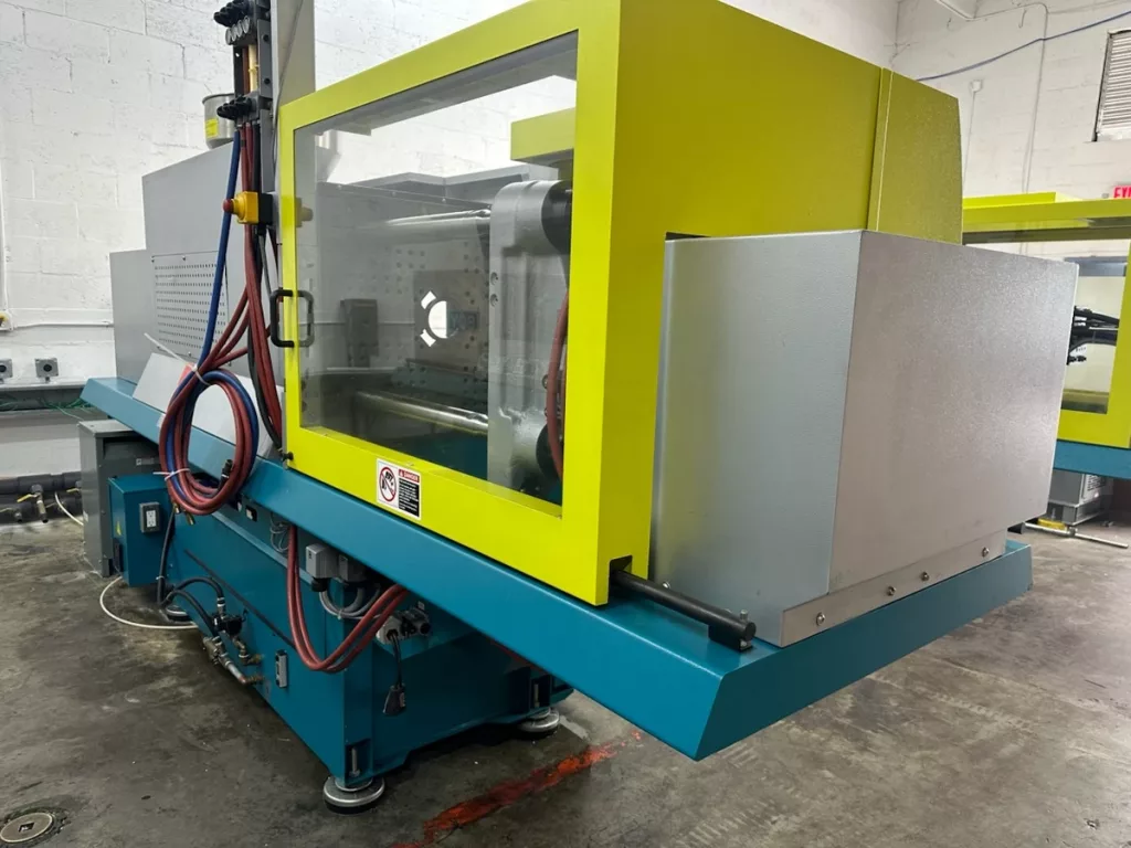 Used Boy 90E PRO - Injection Molding Machine For Sale