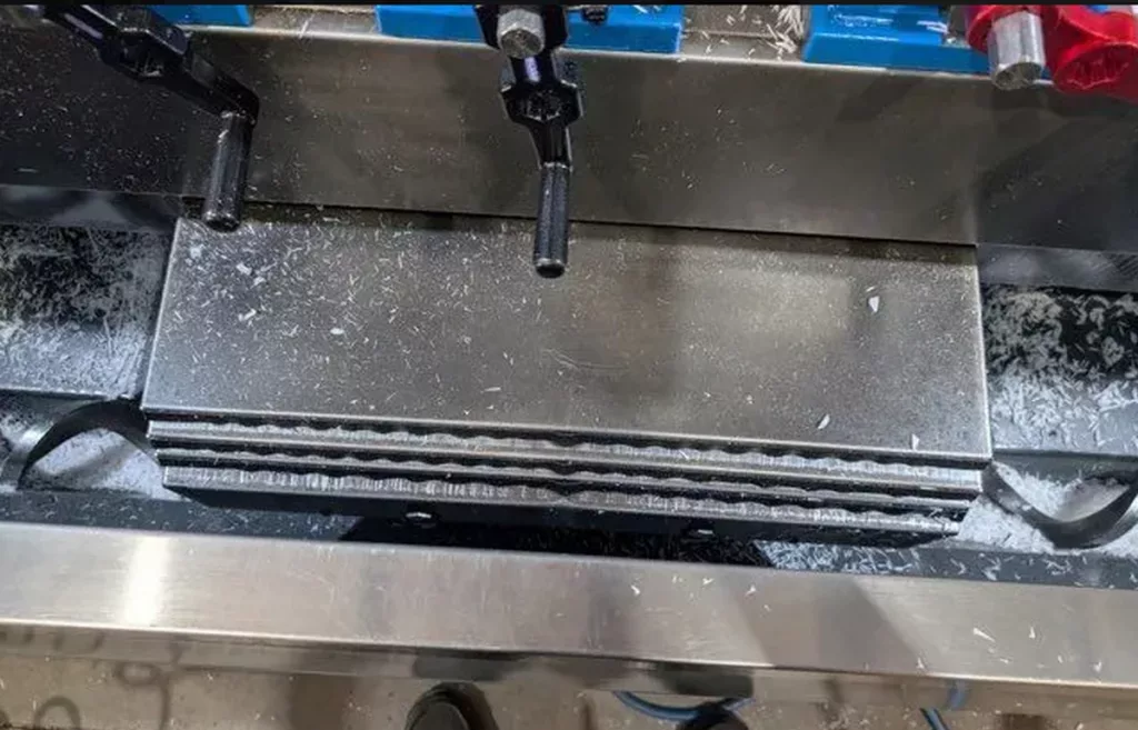 Used Haas VF-2SS CNC Vertical Machining Center For Sale