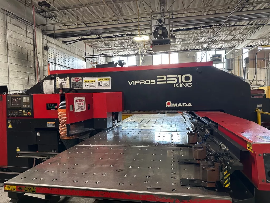 2003 Amada Vipros 2510 King Turret Punch, photo 1 of 11