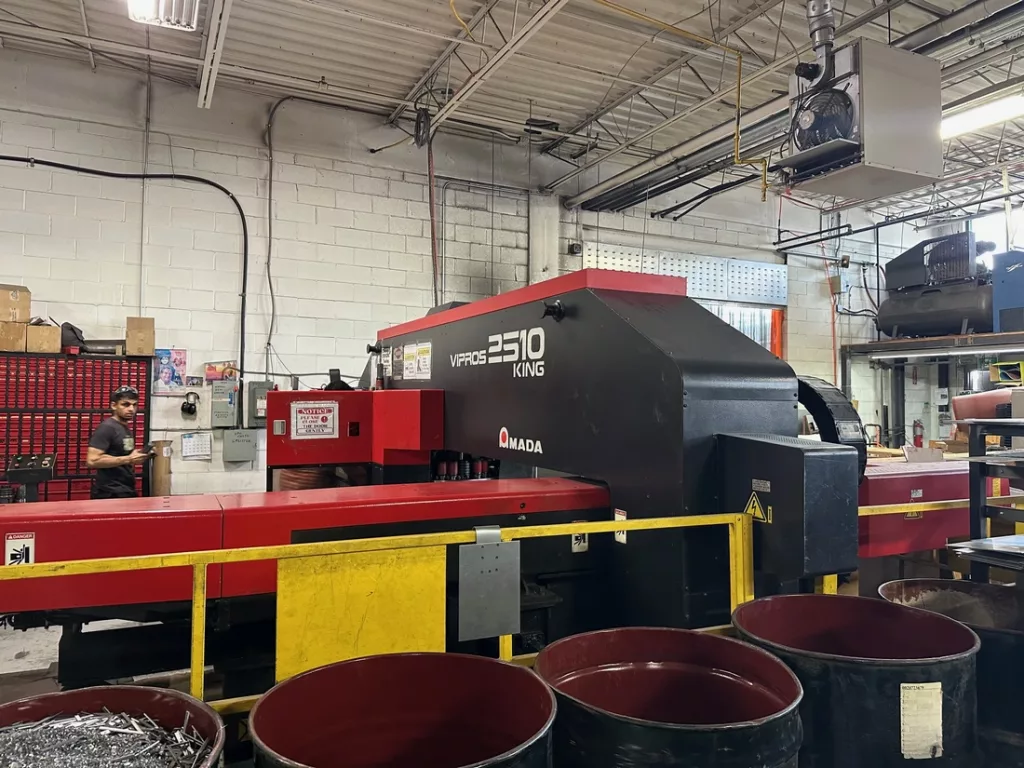 2003 Amada Vipros 2510 King Turret Punch, photo 6 of 11