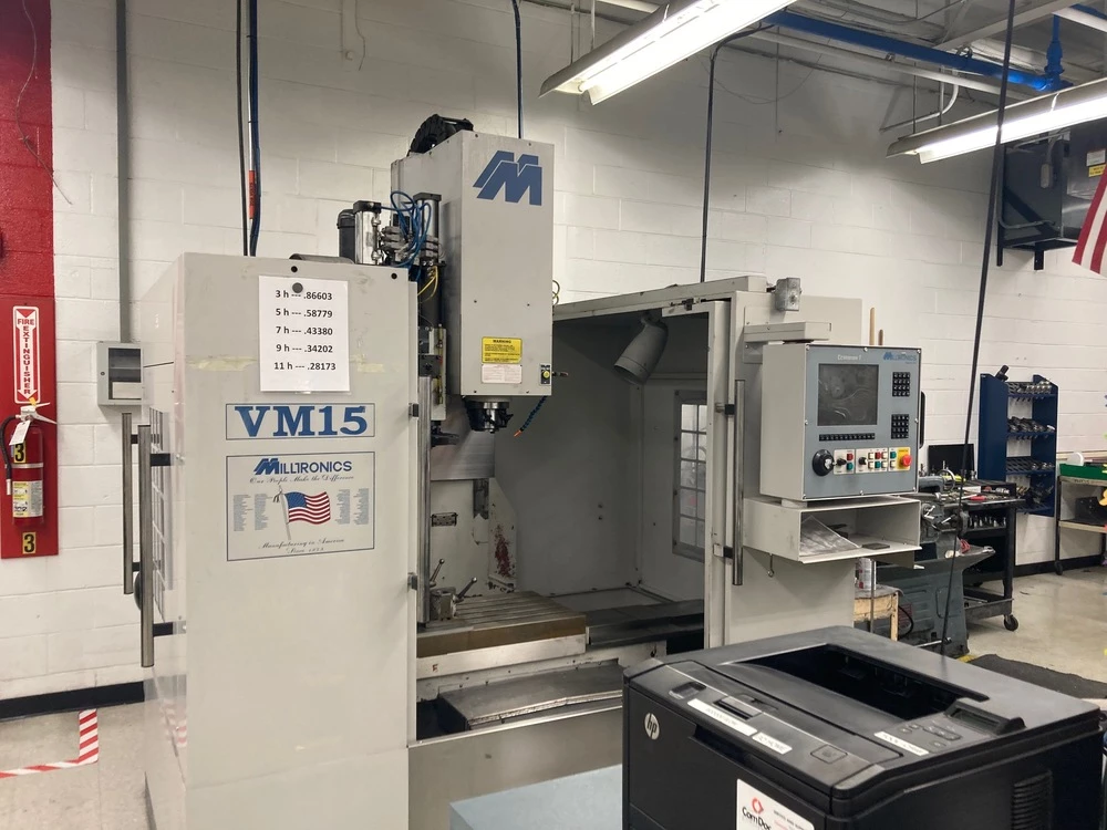 2007 Milltronics VM 15