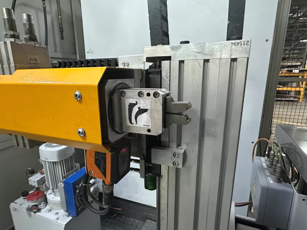 2014 RAS MiniBend Center 79.05 Folding Machinery, photo 15 of 23