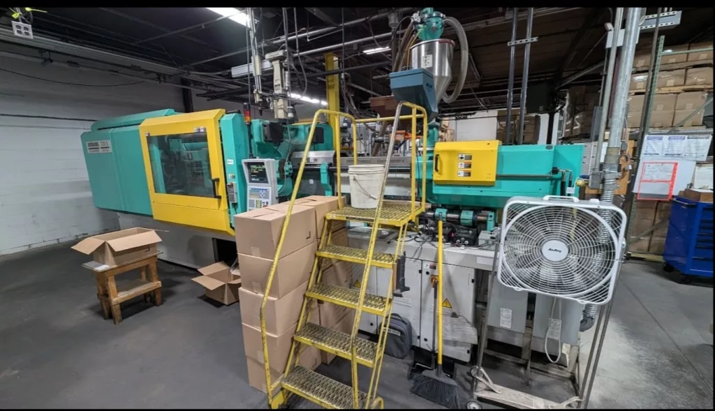 Used Arburg 720S 3200-1300 Injection Molding Machine for Sale