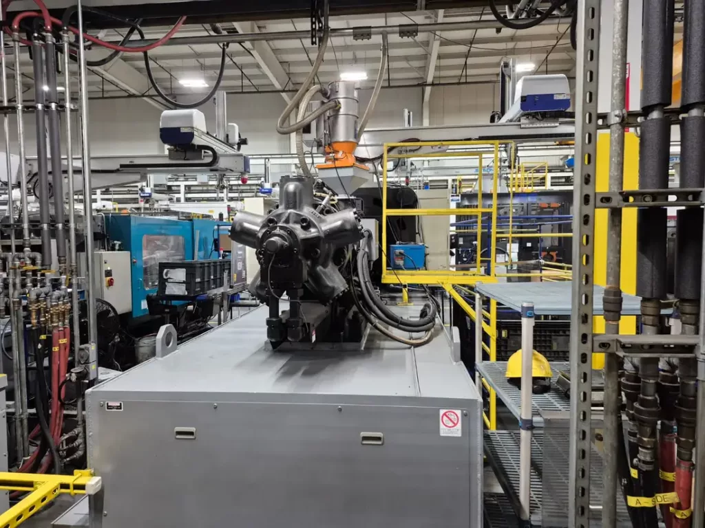 Used Nissei FNX460-160A Injection Molding Machine For Sale