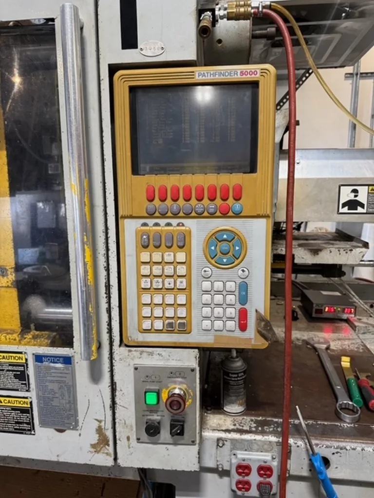 Used Van Dorn 300HT-30 Injection Molding Machine For Sale